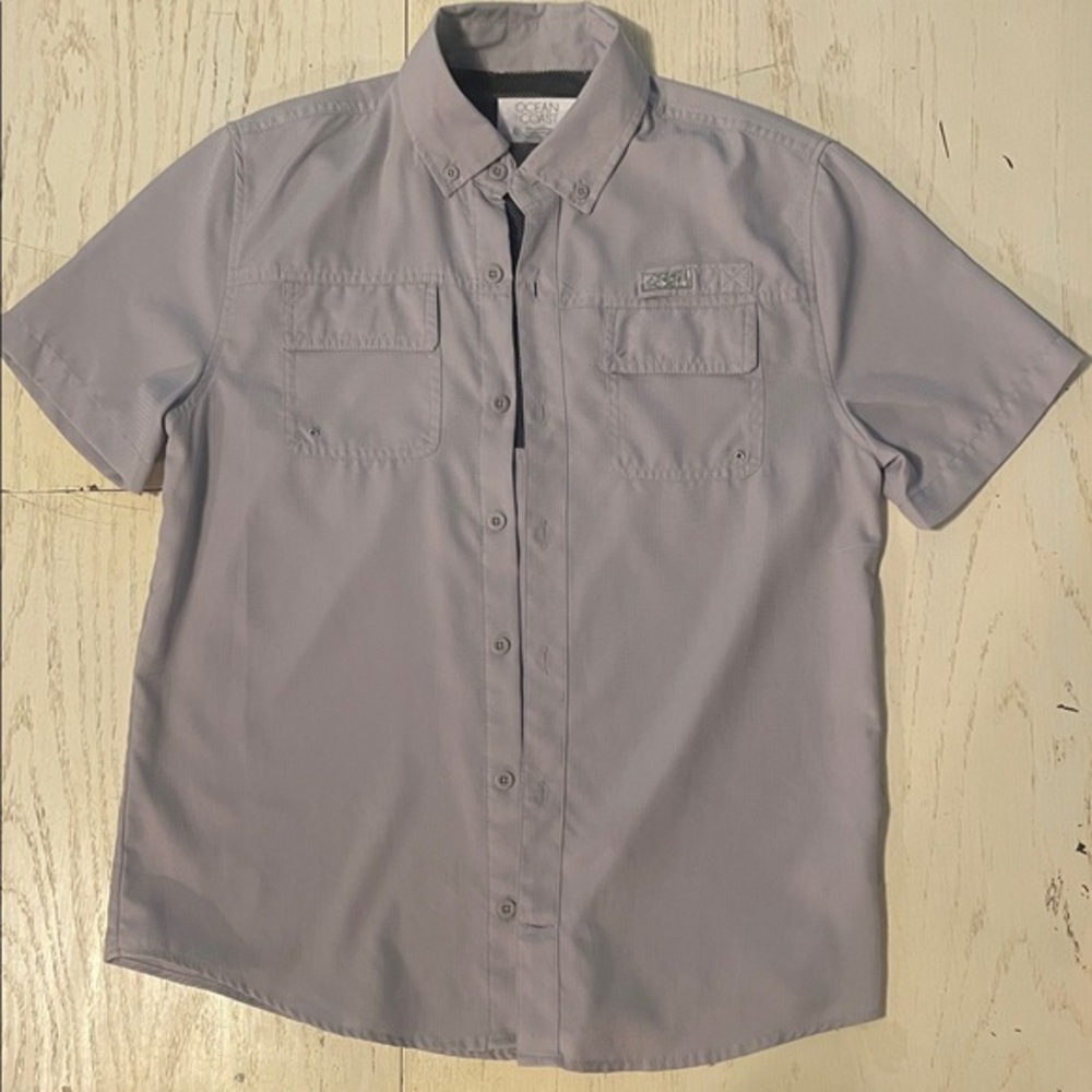 NWOT Youth Light Gray Casual Button Down Shirt